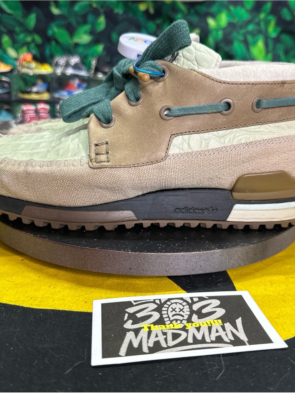 Adidas ZX 700 Boat Star Wars Yoda Size 5.5M
